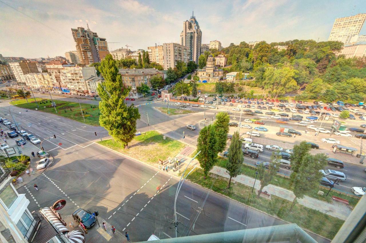 קייב Apartments Near The Shopping Center Gulliver מראה חיצוני תמונה