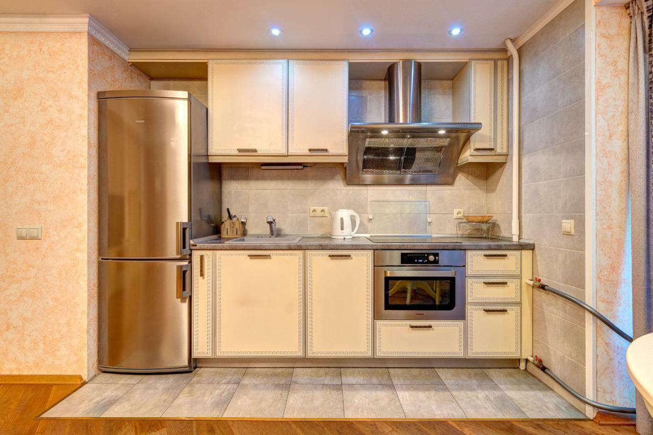 קייב Apartments Near The Shopping Center Gulliver מראה חיצוני תמונה
